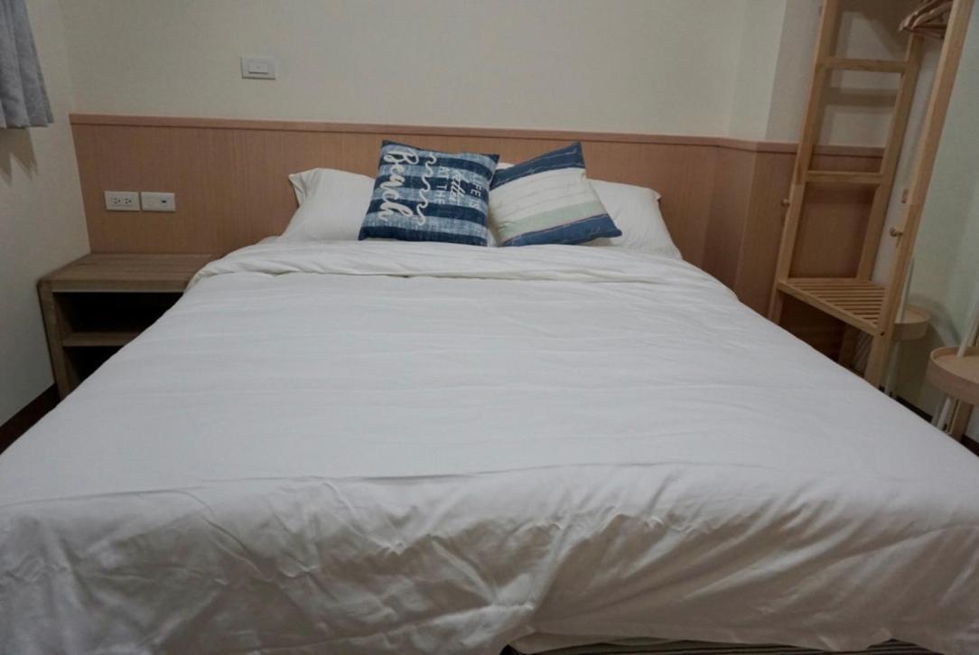 Sumu X Sumu Bed & Breakfast Donggang Exterior photo